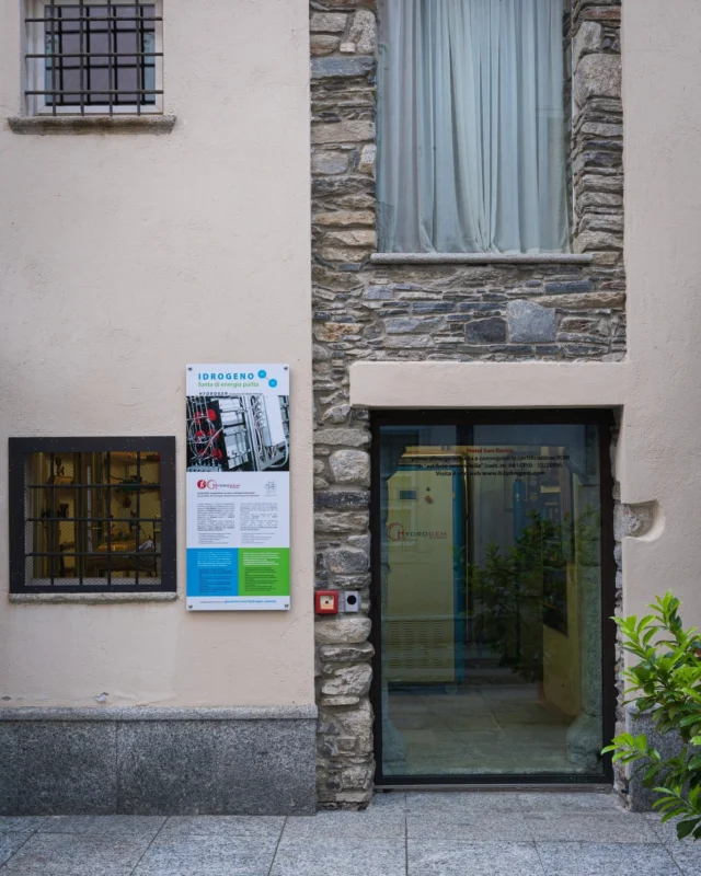 ⚡ Rivoluzionario. Per natura.Hotel San Rocco.Il primo hotel a idrogeno. Al mondo.Dal 1647, questo monastero custodiva il silenzio.Dal 2006, custodisce il futuro.La nostra tecnologia a idrogeno, sviluppata anche con il Politecnico di Torino, alimenta ogni comfort delle vostre suite di design senza compromessi ambientali. Dal combustore catalitico senza fiamma alla certificazione ICIM come primo edificio sostenibile d'Italia, qui il lusso incontra la responsabilità.Scopri l'ospitalità che cambia il mondo, affacciata sul lago più romantico d'Italia ✨📍 Hotel San Rocco – Lago d'Orta📞 Info: +39 0322 911977✉️ info@hotelsanrocco.it🌐 www.hotelsanrocco.it ⚡ Revolutionary. By nature.Hotel San Rocco.The world's first hydrogen hotel.Since 1647, this monastery kept silence.Since 2006, it keeps the future.Our hydrogen technology, also developed with Turin Polytechnic, powers every comfort in your designer suites without environmental compromise. From our flameless catalytic combustor to ICIM certification as Italy's first sustainable building, here luxury meets responsibility.Discover hospitality that changes the world, overlooking Italy's most romantic lake ✨📍 Hotel San Rocco – Lake Orta📞 Info: +39 0322 911977✉️ info@hotelsanrocco.it🌐 www.hotelsanrocco.it